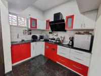 Royal Wings Apartments - Bed and Breakfast Mysuru