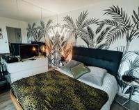 B&B Levallois-Perret - Beautiful modern fully furnished studio - Bed and Breakfast Levallois-Perret