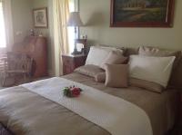 Bowden King Room