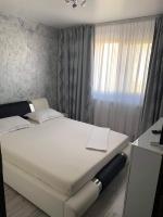 ELEGANT & SILVER LUXURY Apartament - Bed and Breakfast Craiova