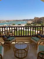 A lovely 2 BR apartment at Waterside - B&B