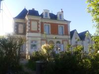 B&B Champigny-sur-Veude - COTTAGE SAINTE GENEVIEVE - Bed and Breakfast Champigny-sur-Veude