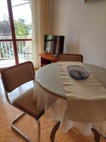 Studio mit Kingsize-Bett und Schlafsofa