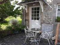 Ker Jerome - Traditional Stone Breton Cottage near to Dinan - B&B