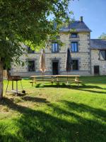 Gîte Lepetit Sabotier grande capacité Puy de Dôme - B&B Giat