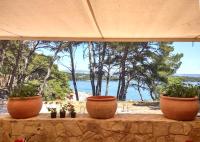 B&B Jelsa - Stone Villa Hvar Ana and Nikola Beachfront - Bed and Breakfast Jelsa