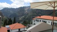 Valley of Nuns Holiday Apartments - Bed and Breakfast Curral das Freiras