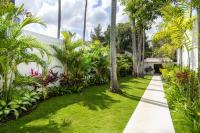 Villa Lumahi Dua - Luxury 1BR Private Villa with Pool, Walking distance to Seseh Beach - Chambres d'hôtes Canggu