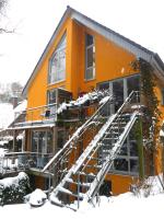 Einliegerwohnung mit Wintergarten (EG) - Ferienwohnung Kleinmachnow