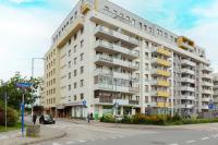 Atrium Ursus Warsaw Apartments by Noclegi Renters - B&B