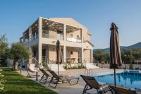 Daisy's Garden - Villa with Private Pool, Ideal for Large Groups, by ZanteWize - B&B