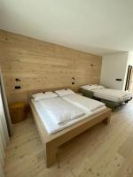 Doppelzimmer mit Zustellbett
