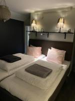 Camera Quadrupla con Bagno in Comune 