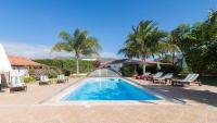 Finca El Picacho Apartments in the countryside 2 Km from the beach - B&B