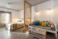 Junior Suite with Caldera and Sunset view