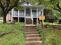 Cochran Farm House - B&B