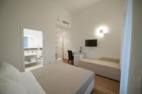 Camera Tripla Superior