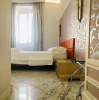 Deluxe Double Room with Shower