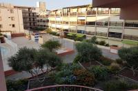 jolies studios avec piscines et parking privé 800m de la plage le grau du roi - B&B Le Grau-du-Roi