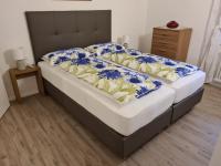Apartamento con terraza 