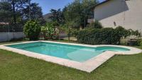 Casa con pileta exclusiva y parque en Villa Carlos Paz - B&B Villa Carlos Paz
