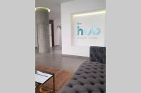 The Hub Gibraltar Sacha studio - B&B Gibilterra
