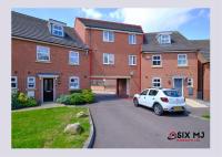 Chichele House, sleeps 8, Nr Rushden Lakes, allocated parking, corporate welcome - B&B Higham Ferrers