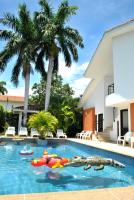 B&B Girardot - Incluye auxiliar doméstica PISCINA PRIVADA - Bed and Breakfast Girardot