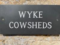 Wyke Cowsheds - B&B
