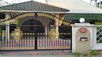 AbgZul Homestay - B&B