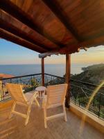Villa Sunrise - Chambres d'hôtes Agía Paraskeví