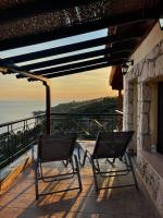 Villa Sunrise - Ferienwohnung Agía Paraskeví