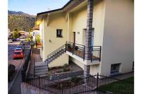 B&B Como - LORA GIUSTA GUEST HOUSE - Bed and Breakfast Como