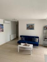Apartment Babic - B&B Seget Vranjica