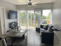 JJs Lodge Holiday Home 14 The Park Bude - Bed and Breakfast Kilkhampton