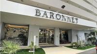 French Riviera - Marina Baie des Anges - T2 tout confort - Grand balcon - Parking gratuit - Clim - Wi-Fi Fibre - Plage à pied - B&B Villeneuve-Loubet