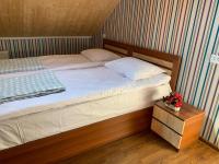 Doppel- oder Zweibettzimmer