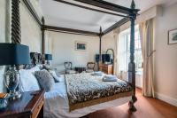 Four Poster Room With Bathroom 
