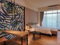 Large Double Room with Garden View and Balcony