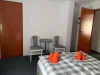 Doppelzimmer mit Balkon