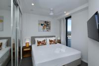 1 BEDROOM PANORAMIC HIGH