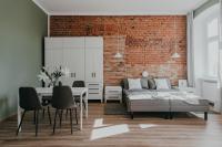 Klimatyczny Apartament - Małachowskiego 18 FREE PARKING - Chambres d'hôtes Wrocław