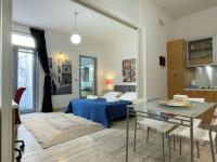 Apartamento con balcón