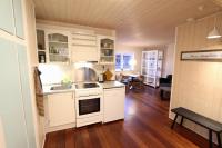 B&B Tórshavn - Modern apartment near beach, marina & city centre - Bed and Breakfast Tórshavn