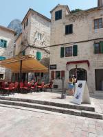 OLD TOWN 303 - B&B