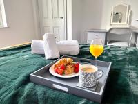 B&B Bishops Stortford - Stylish Cosy and Bright Apartment - Fantastic Location - Perfect for Business or solo travellers - Bed and Breakfast Bishops Stortford