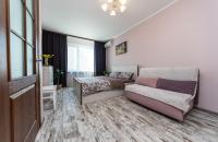 1-ком квартира в новом доме возле метро Осокорки - Chambres d'hôtes Kiev