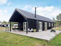 B&B Hals - 6 person holiday home in Hals - Bed and Breakfast Hals