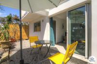 T2- Aux Pluies d'Or- 47m2- Sainte-Clotilde - B&B