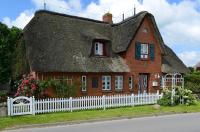 B&B Oevenum - Ferien unterm Reetdach Whg 03 - Bed and Breakfast Oevenum